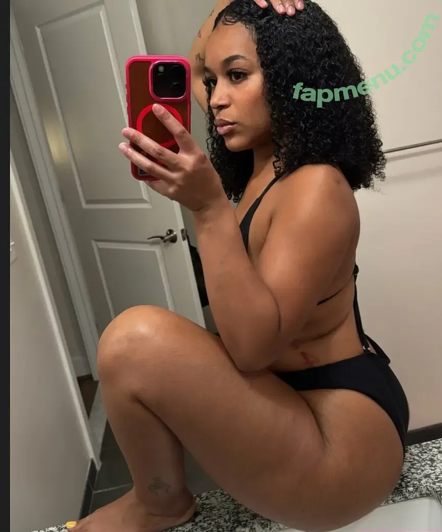 Shade Shepard nude photo #0001 (MyWorld24 / _lifeofshade / teachers_pet)