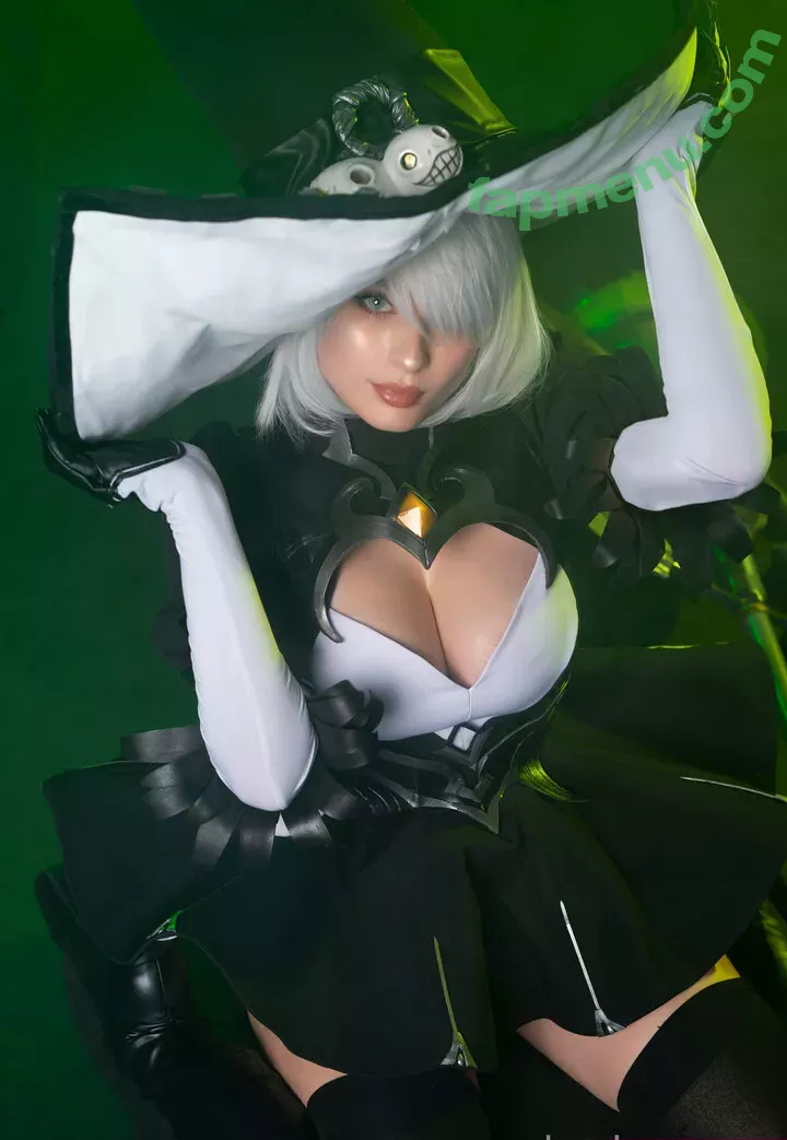 Shadory nude photo #0107 (Shadorycos / shadory_cos)