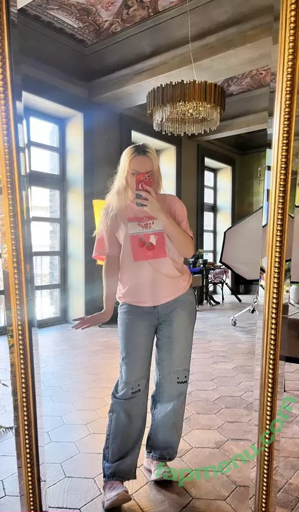 Shadory nude photo #0163 (Shadorycos / shadory_cos)