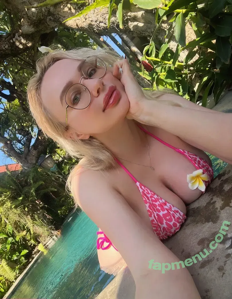 Shadory nude photo #1583 (Shadorycos / shadory_cos)