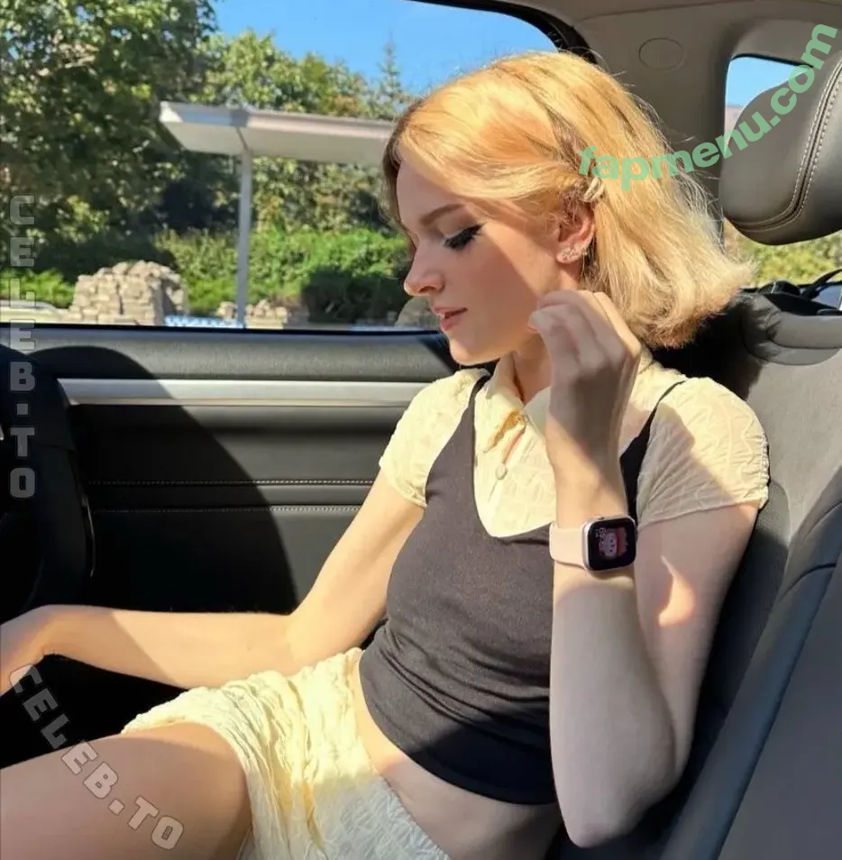 Shadsi nude photo #0216 (shadi_409 / shads1 / shadsii)