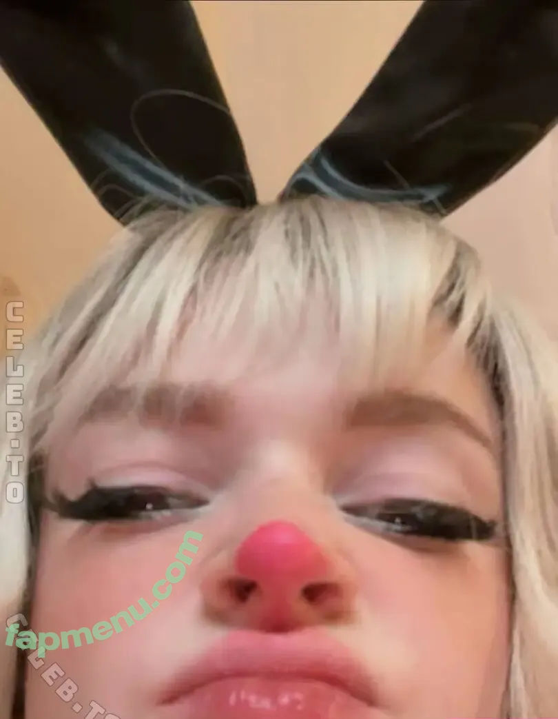 Shadsi nude photo #0234 (shadi_409 / shadsii)