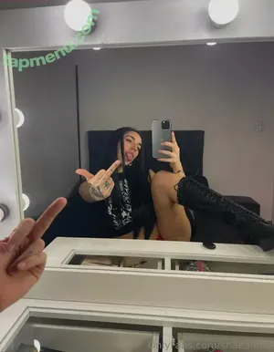 shaeanitta / thesinittaofficial nude photo #0025