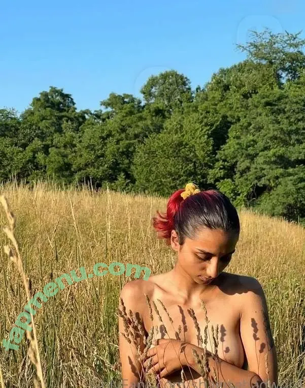 Shaghana Doyle nude photo #0007 (shagisabadword)