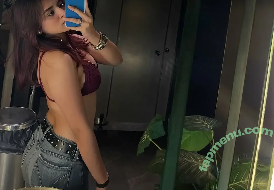 shagunbfr nude photo #0001 (shagunbfr)