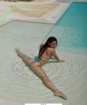 Shaila Gatta / Shaylinka nude photo #0024