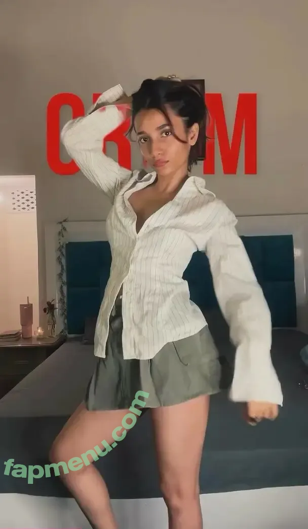 Shaily Kumar nude photo #0001 (shaillayyyy)