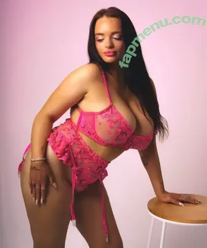 Shaina Michaela / shania_michaela / stormi_xx nude photo #0013