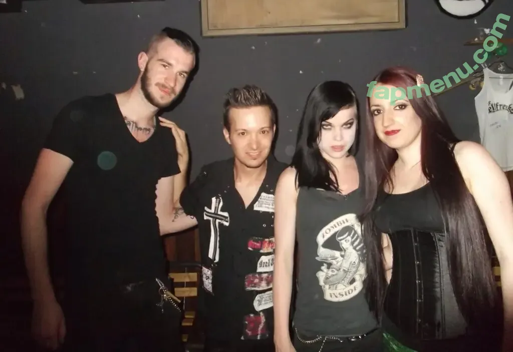 Shakey Sue nude photo #0005 (The Hellfreaks Vocals / thehellfreaks)