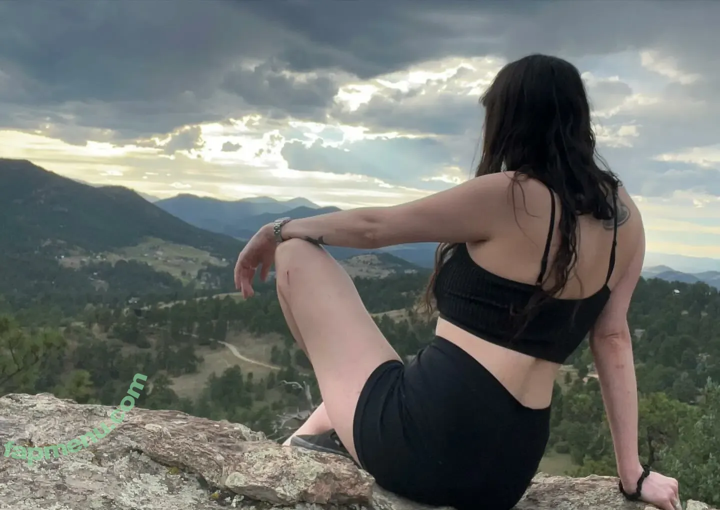 shakicast nude photo #0357 (shakicast)