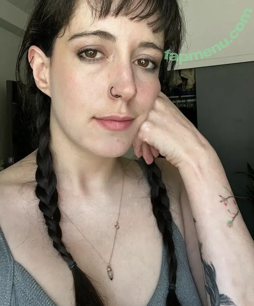 shakicast nude photo #0378 (shakicast)