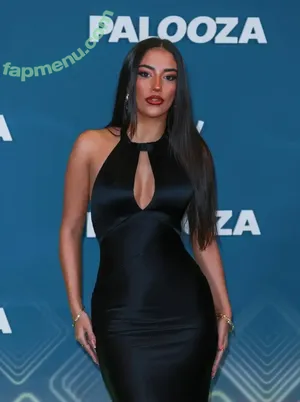 Shakira Khan / shakirakhan16 nude photo #0019