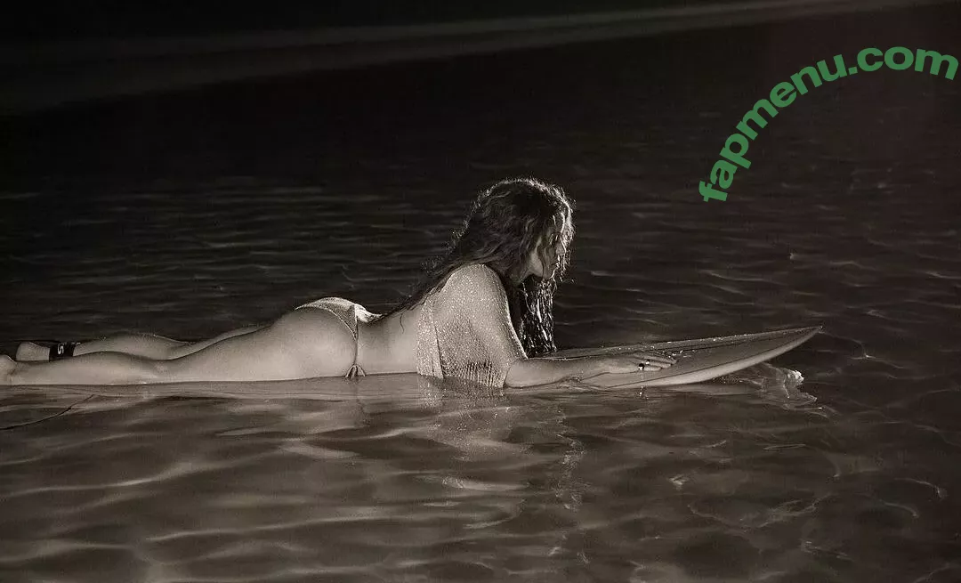 Shakira nude photo #0138 (shakkira)