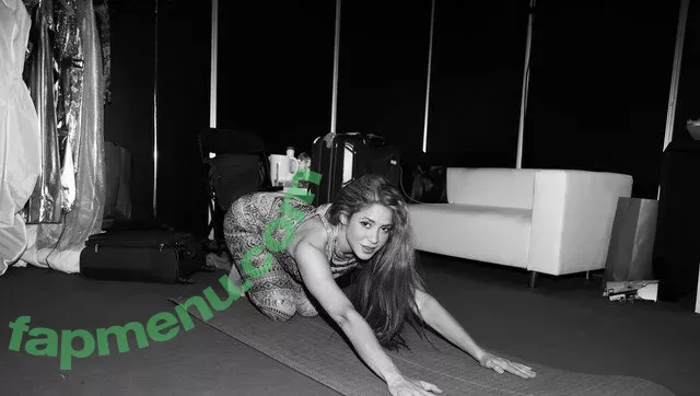 Shakira nude photo #0364 (shakkira)
