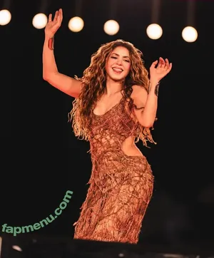 Shakira / shakirashakira nude photo #1488