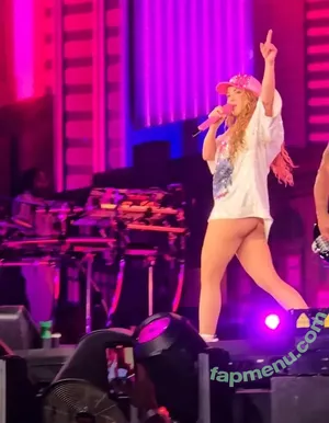 Shakira / shakirashakira nude photo #1539