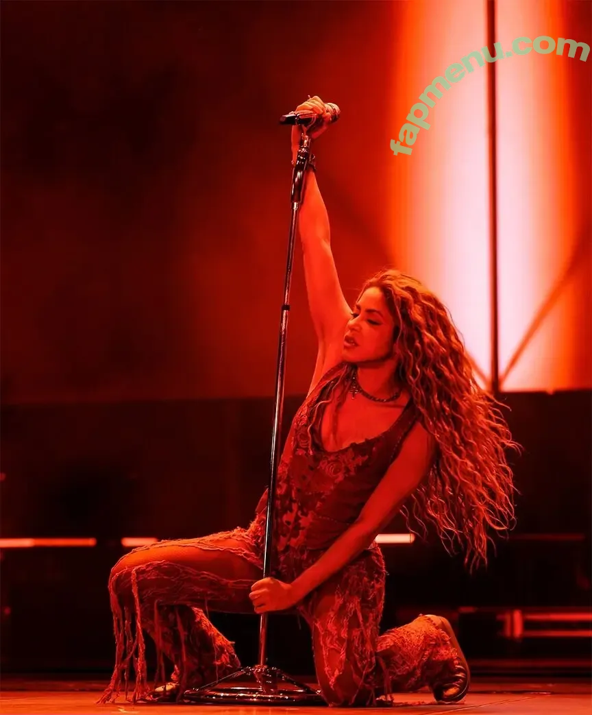 Shakira nude photo #1244 (shakkira)