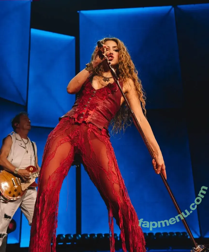 Shakira nude photo #1299 (shakkira)