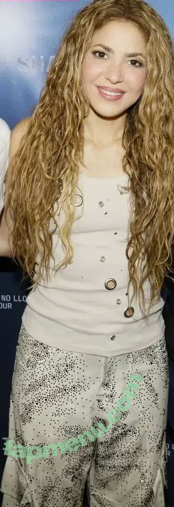 Shakira nude photo #1355 (shakkira)