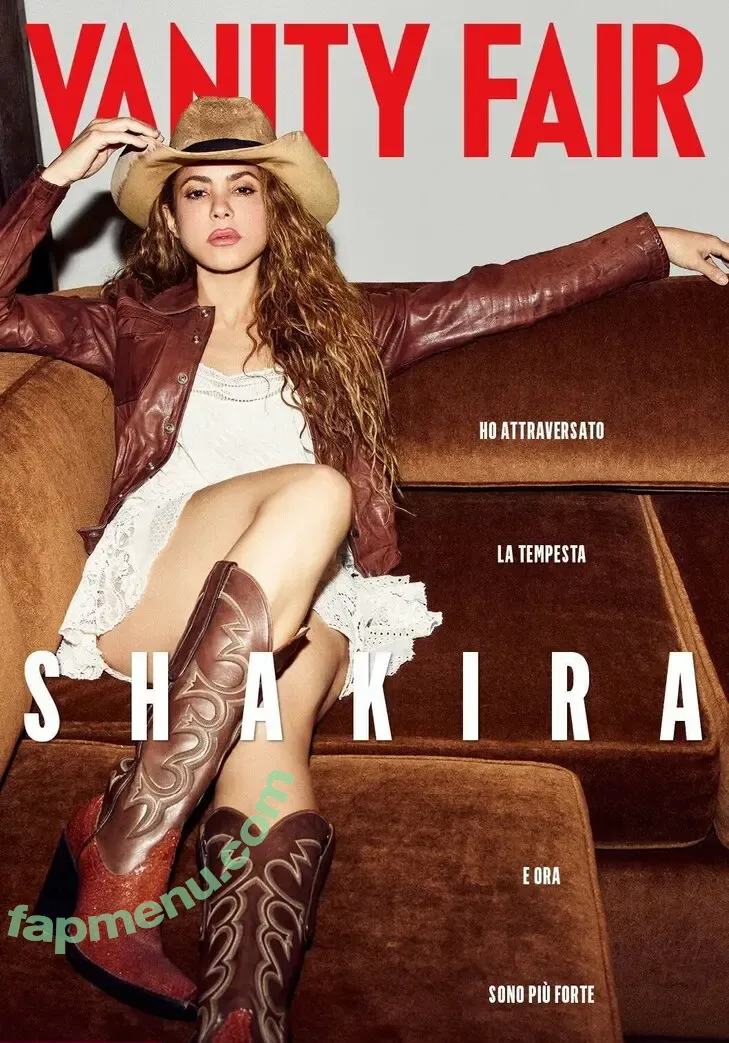 Shakira nude photo #1663 (artist / shakirashakira)