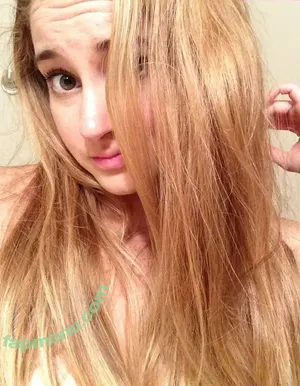 Shaliene Woodley / shailenewoodley nude photo #0825