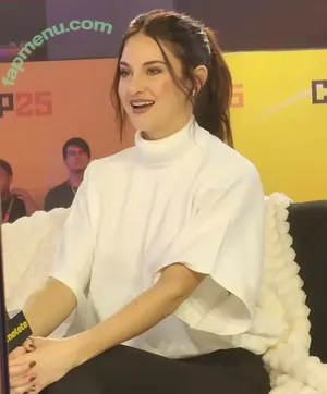 Shaliene Woodley / shailenewoodley nude photo #0875