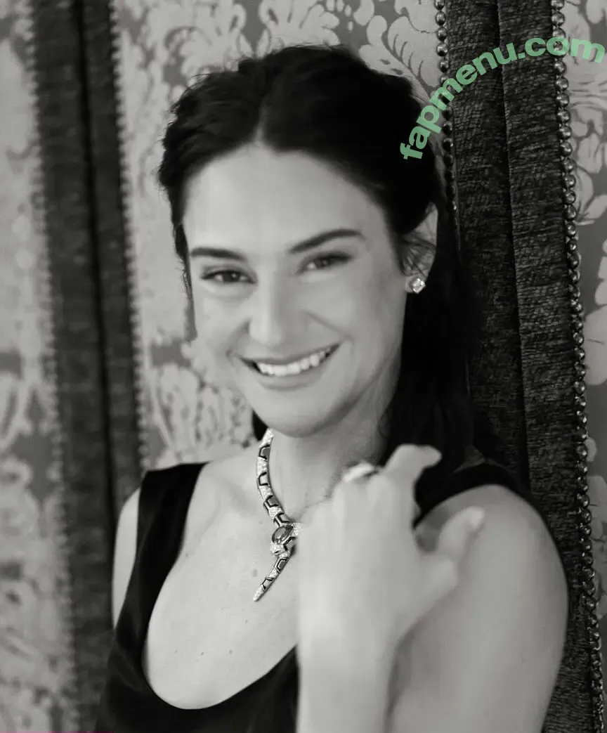 Shaliene Woodley nude photo #0666 (shailenewoodley)