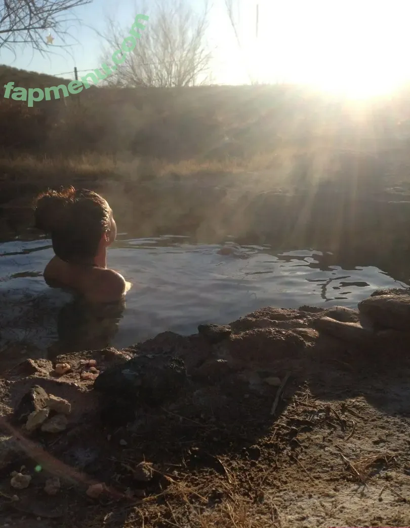 Shaliene Woodley nude photo #0830 (shailenewoodley)