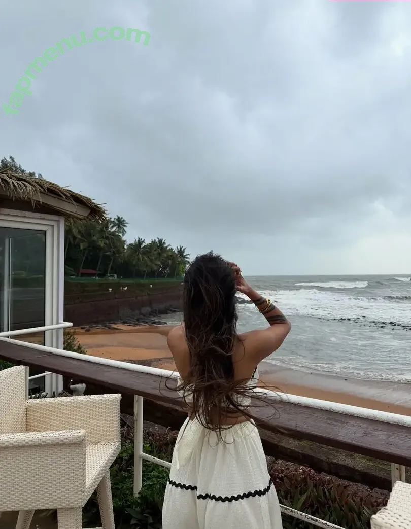Shambhavi Singh nude photo #0165 (shambhavi1997)