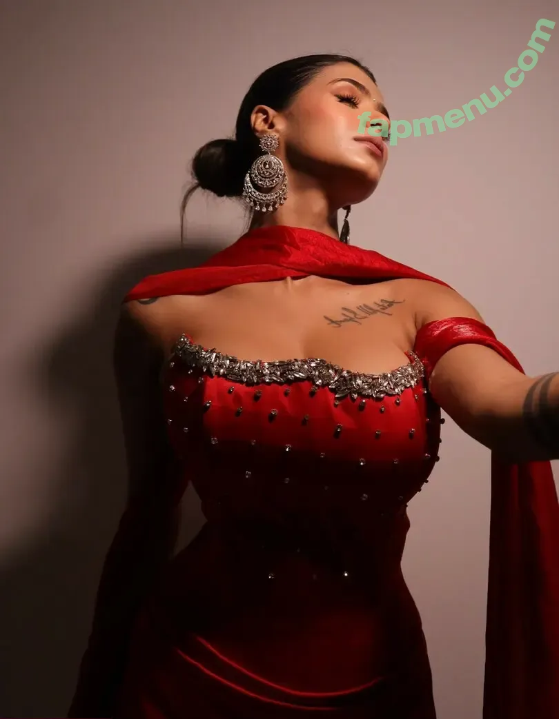 Shambhavi Singh nude photo #0183 (shambhavi1997)