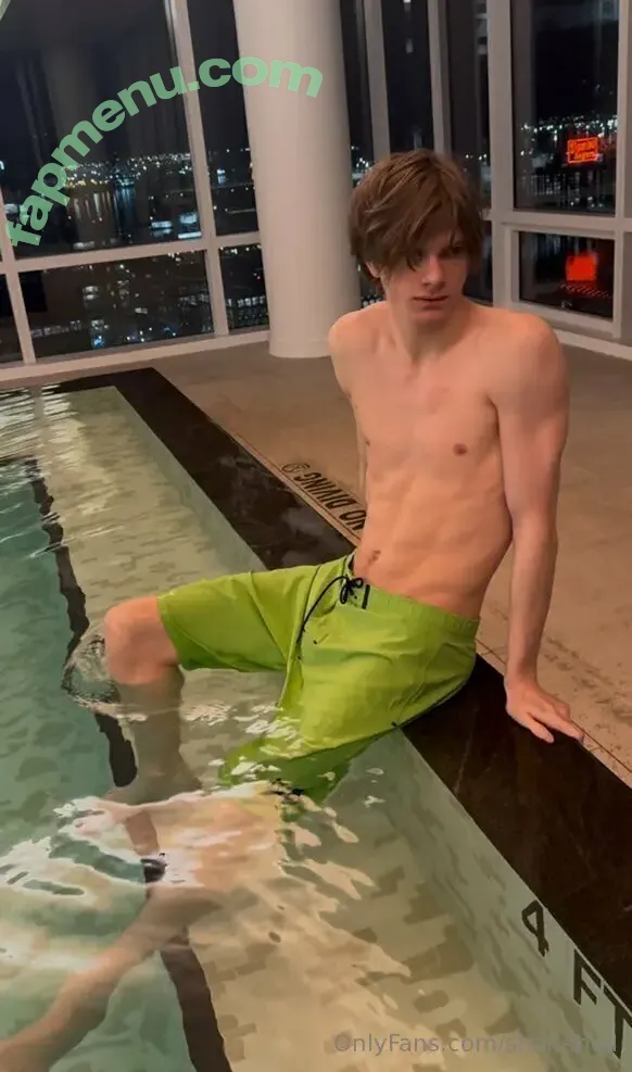 shanehall nude photo #0011 (shanehallof)