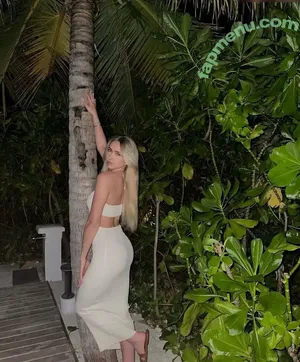 Shania Geiss / shania.geiss / shania__geiss nude photo #0039