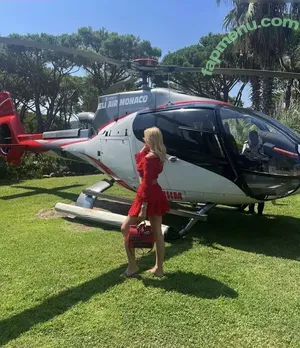 Shania Geiss / shania.geiss / shania__geiss nude photo #0050