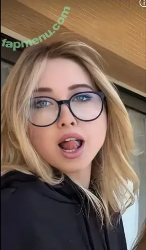 Shania Geiss / shania.geiss / shania__geiss nude photo #0099