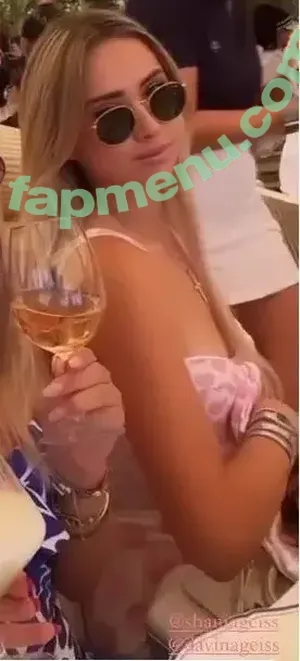 Shania Geiss / shania.geiss / shania__geiss nude photo #0141