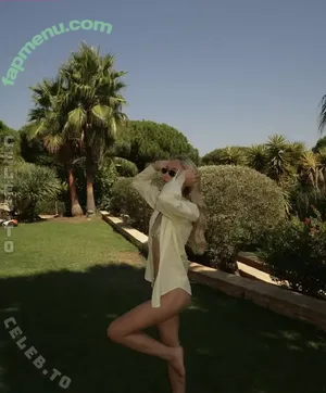 Shania Geiss / shania.geiss / shania__geiss nude photo #0662