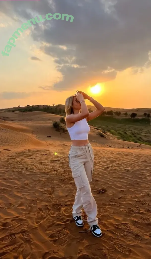 Shania Geiss nude photo #0054 (shania.geiss / shania__geiss)