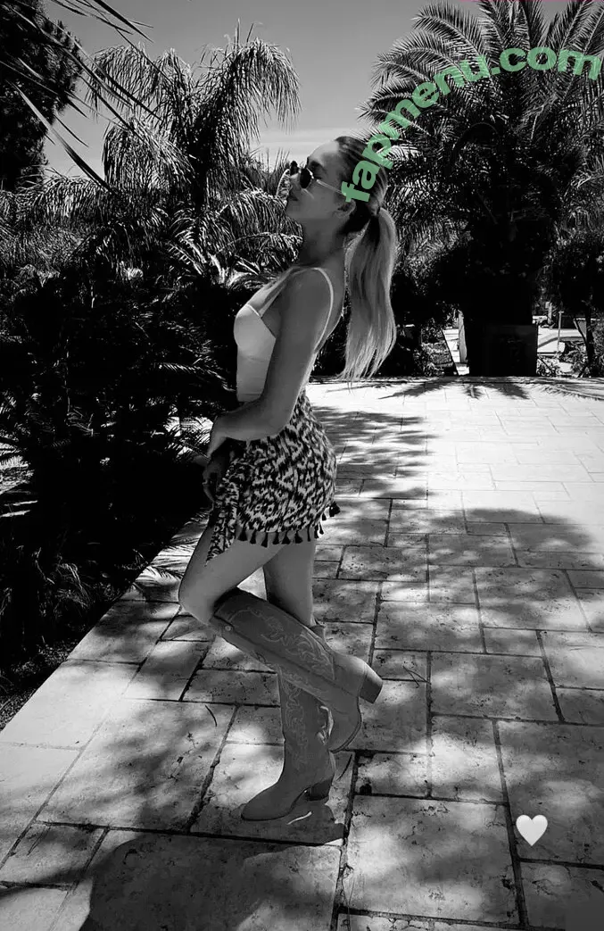 Shania Geiss nude photo #0062 (shania.geiss / shania__geiss)