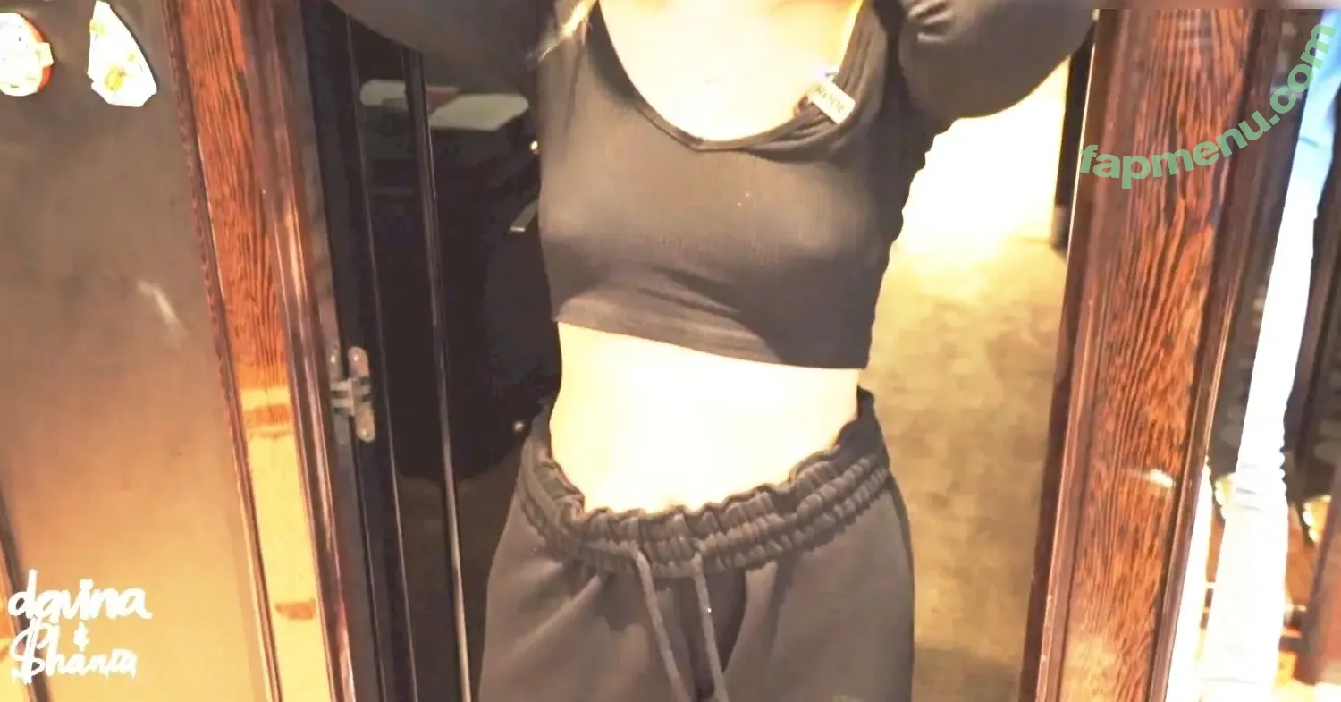 Shania Geiss nude photo #0070 (shania.geiss / shania__geiss)