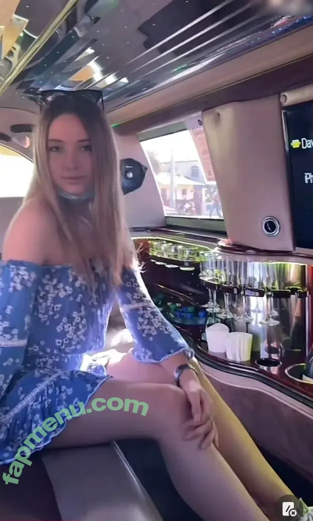 Shania Geiss nude photo #0103 (shania.geiss / shania__geiss)