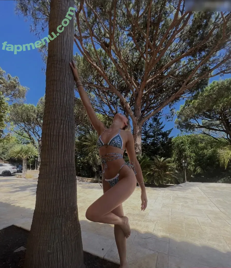 Shania Geiss nude photo #0143 (shania.geiss / shania__geiss)