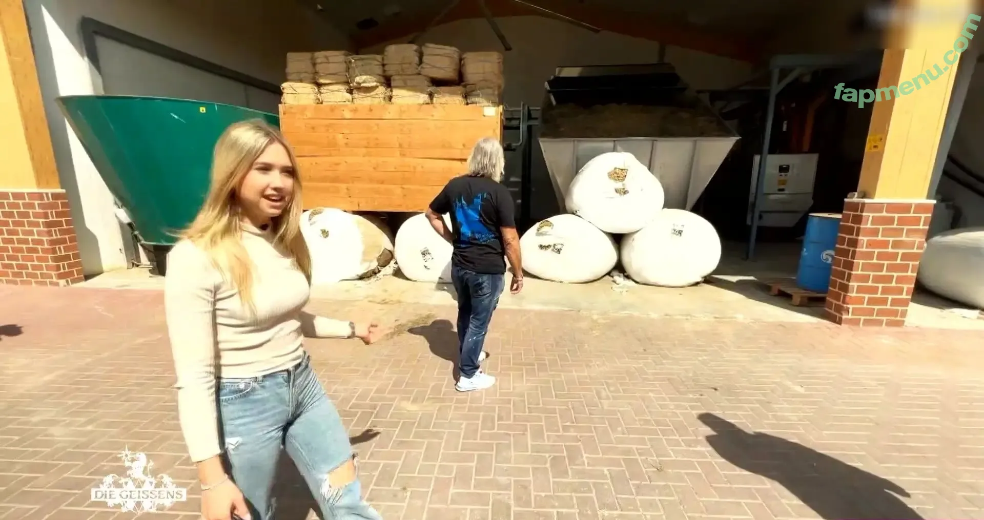 Shania Geiss nude photo #0177 (shania.geiss / shania__geiss)