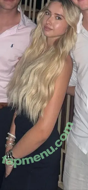 Shania Geiss nude photo #0194 (shania.geiss / shania__geiss)