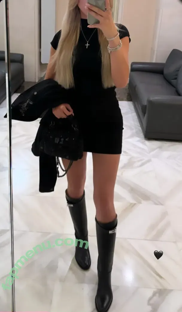 Shania Geiss nude photo #0211 (shania.geiss / shania__geiss)