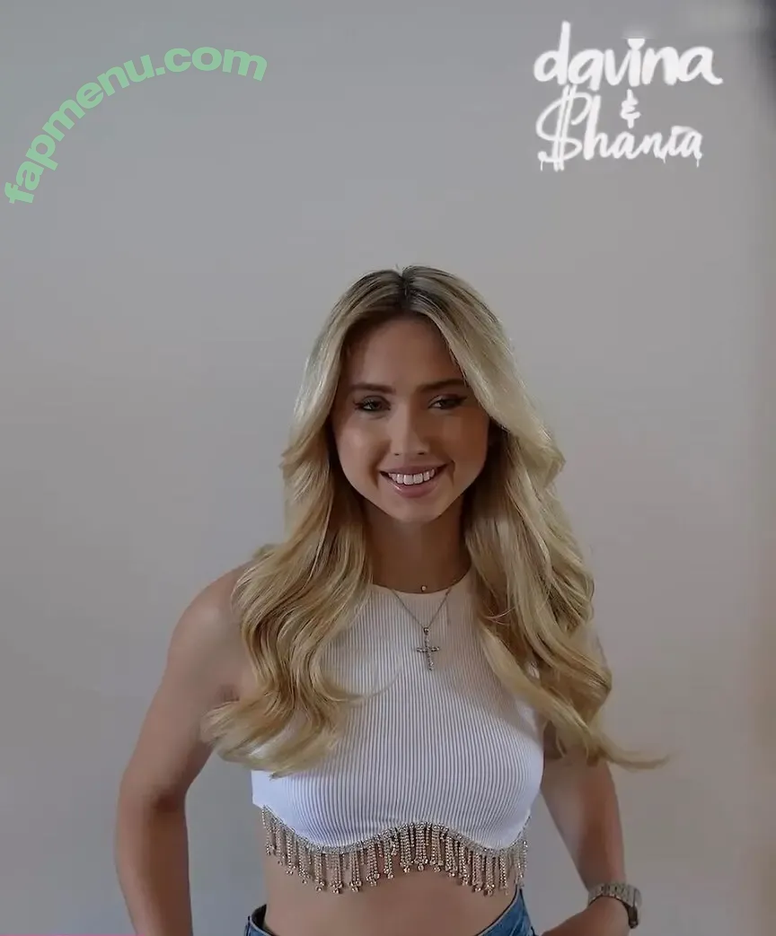 Shania Geiss nude photo #0239 (shania.geiss / shania__geiss)