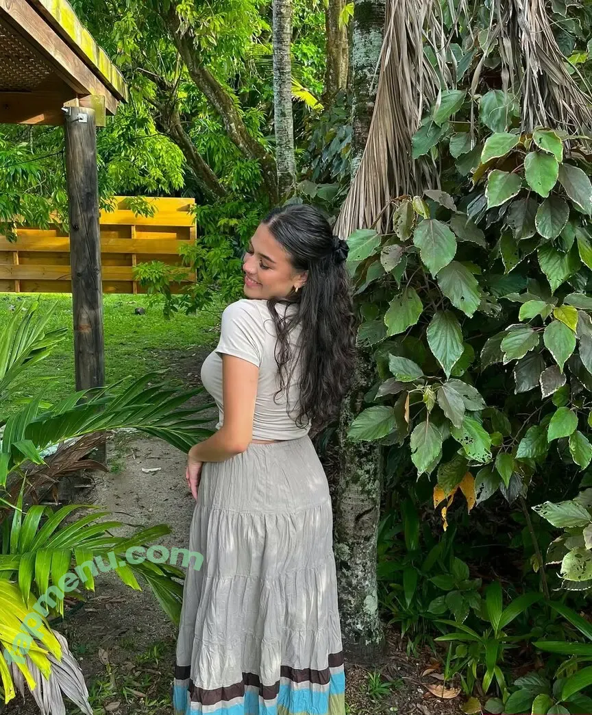 Shania Grace Te Ataahua nude photo #0022 (shania.hawkins)