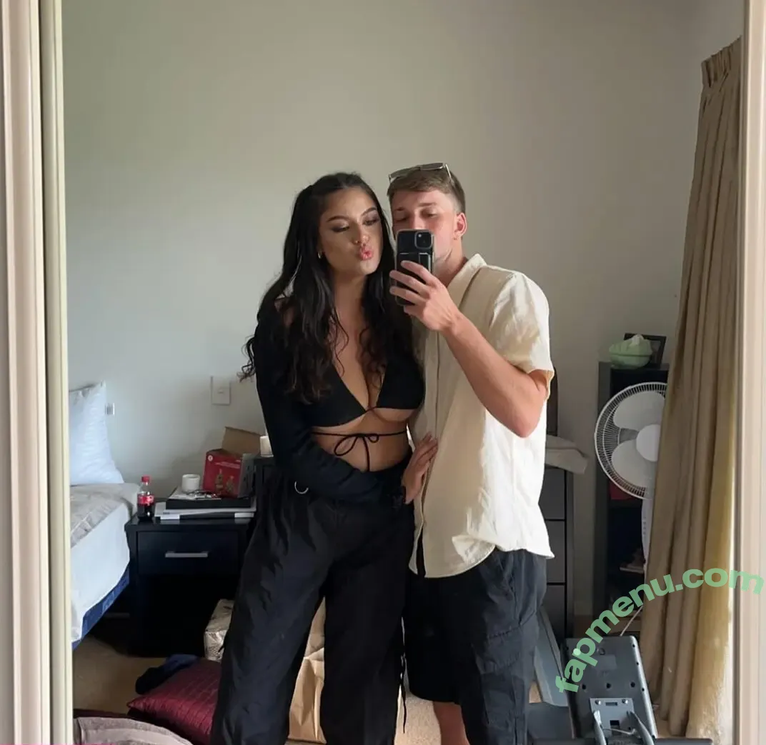 Shania Grace Te Ataahua nude photo #0025 (shania.hawkins)