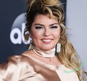 Shania Twain / shaniatwain nude photo #0170