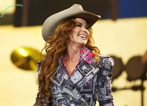 Shania Twain / shaniatwain nude photo #0173