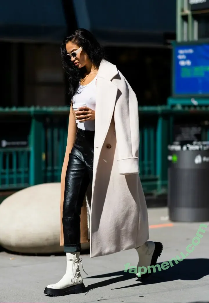 Shanina Shaik nude photo #0388 (shaninamshaik)